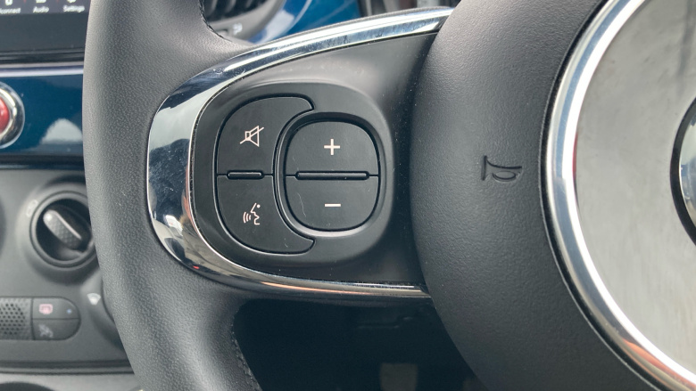 Fiat 500 1.0 Mild Hybrid Dolcevita [Part Leather] 3dr Petrol Hatchback